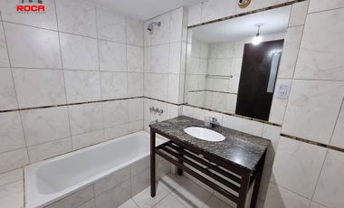 Departamento en venta de 1 dormitorio c/ cochera en Los Perales