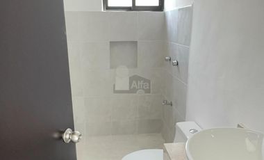 Casa en Preventa, 3 recamaras con closet, 2 baños, en privada, vigilancia 24/7, 324m2 de terreno