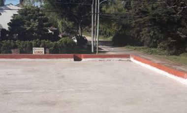 Casa en venta de 3 dormitorios c/ cochera .Caisamar. Permuta por ph menor valor