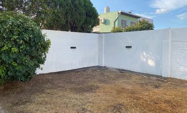 Casa en venta de 3 dormitorios c/ cochera en Ramos Mejía