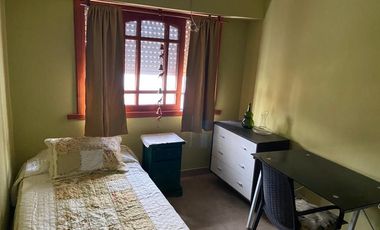 Casa en venta de 3 dormitorios c/ cochera en Ramos Mejía