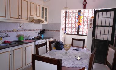 PH en venta de 3 dormitorios c/ cochera en Caisamar