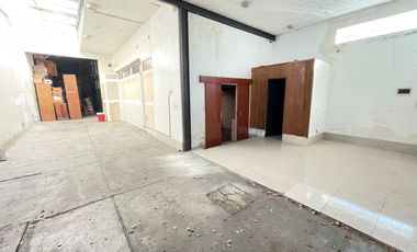 Depósito en alquiler de 482m2 ubicado en Villa Devoto