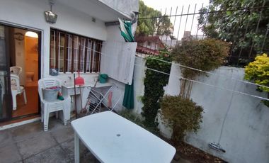 Dúplex en venta de 2 dormitorios c/ cochera en San Bernardo