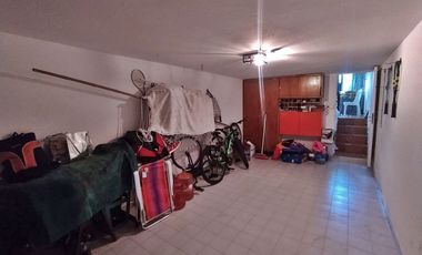 Dúplex en venta de 2 dormitorios c/ cochera en San Bernardo