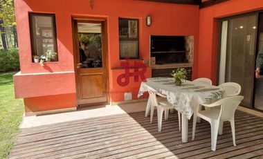 CODIGO 692 - CASA EN ALQUILER TEMPORARIO - ZONA NORTE - PINAMAR