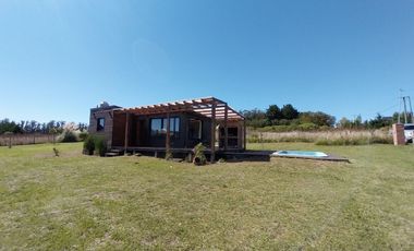 MODERNA CASA EN VENTA EN LA PEREGRINA - SIERRA DE LOS PADRES