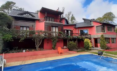 EXTRAORDINARIO CHALET SOBRE DOS LOTES LINDEROS AL GOLF