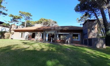 Codigo 655 - Carilo - Casa En Alquiler