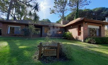 Codigo 655 - Carilo - Casa En Alquiler