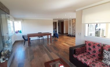 MODERNO CHALET EN VENTA EN SIERRA DE LOS PADRES. BARRIO CAMINITO DEL ANGEL