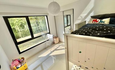 Casa en venta de 2 dormitorios c/ cochera en Villa de Mayo