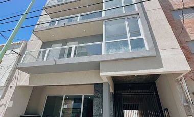 Departamento en venta de 2 dormitorios c/ cochera en Centro