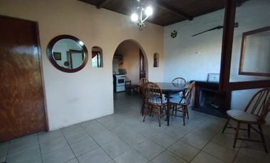 Venta Casa Alpino sobre 2 lotes!! Barrio El Tejado