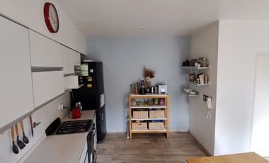 Casa en alquiler temporario, 2 dormitorios,  con terraza y parrilla,  Colegiales