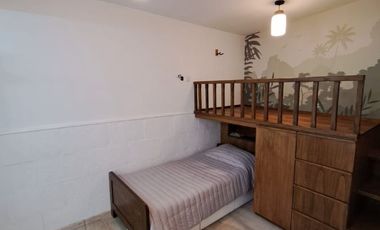 Casa en alquiler temporario, 2 dormitorios,  con terraza y parrilla,  Colegiales