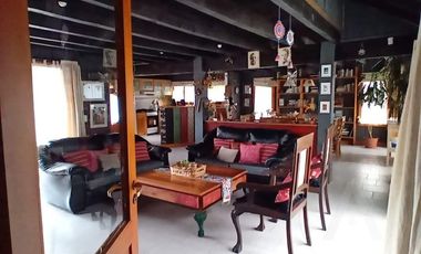 FINA PATAGONIA. Casa en venta de 3 dormitorios c/ cochera en San Martin de los Andes