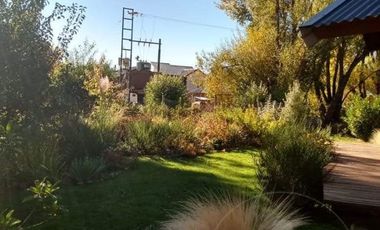 FINA PATAGONIA. Casa en venta de 3 dormitorios c/ cochera en San Martin de los Andes