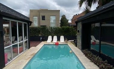 Casa en venta en Country Golf El Sosiego  Canning Acepta permuta