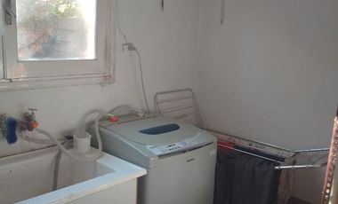 Casa en venta de 2 dormitorios c/ cochera en Cinco Saltos