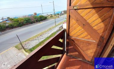 Dúplex en venta de 4 dormitorios c/ cochera en San Bernardo
