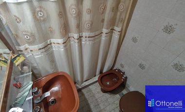 Dúplex en venta de 4 dormitorios c/ cochera en San Bernardo