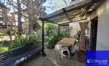 Casa en venta de 3 dormitorios c/ cochera en San Bernardo