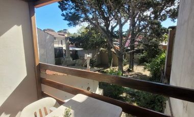 Casa en venta de 3 dormitorios c/ cochera en San Bernardo