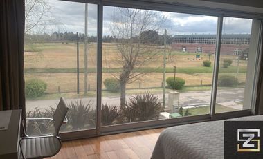 Casa en venta de 3 dormitorios vista al golf en El Sosiego