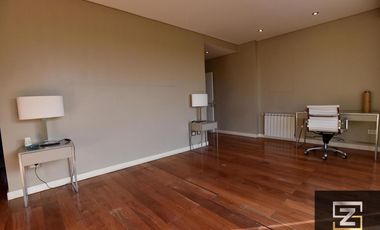 Casa en venta de 3 dormitorios vista al golf en El Sosiego