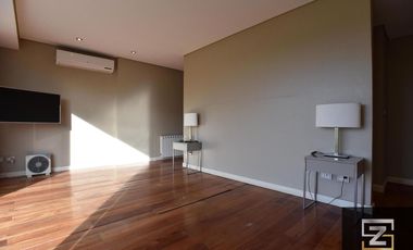 Casa en venta de 3 dormitorios vista al golf en El Sosiego