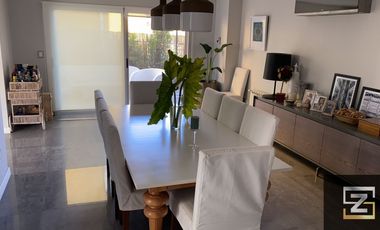Casa en venta de 3 dormitorios vista al golf en El Sosiego