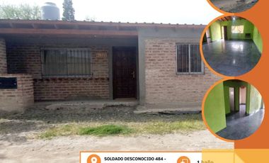Casa en venta de 2 dormitorios c/ cochera en Barda del Medio