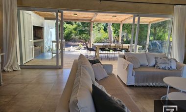 Casa en venta de 4 dormitorios en Costa Esmeralda Senderos 3