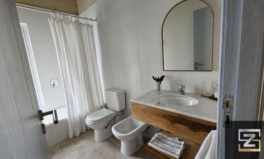 Casa en venta de 4 dormitorios en Costa Esmeralda Senderos 3