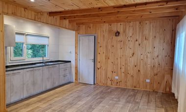 FINA PATAGONIA. Casa en venta de 2 dormitorios en San Martin de los Andes