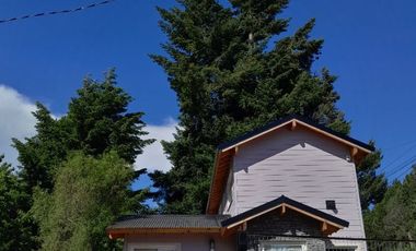FINA PATAGONIA. Casa en venta de 2 dormitorios en San Martin de los Andes