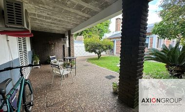 Casa en venta de 3 dormitorios c/ cochera en Berisso