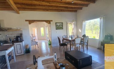 Casa quinta en venta de 10500m2 ubicado en Contralmirante Cordero