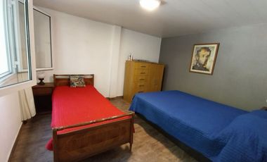 BAJO SU VALOR. CASA EN COLINA DE LOS PADRES - SIERRA DE LOS PADRES - PERMUTA