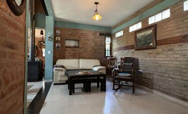 VENTA - Casa de 3 dormitorios en Anisacate