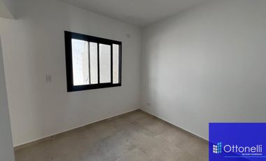 Departamento en venta de 2 dormitorios c/ cochera en Costa Azul