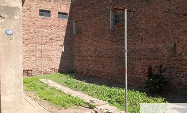 Casa en venta de 2 dormitorios c/ cochera en Mercedes