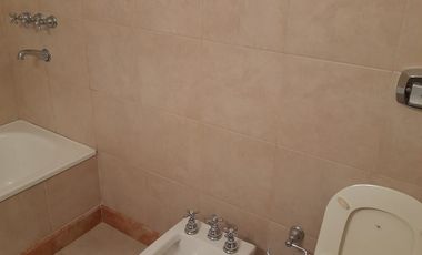 EDIF.BAYRES 3 AMB 103Mts  2 DORM. COCH. -  PUERTO MADERO