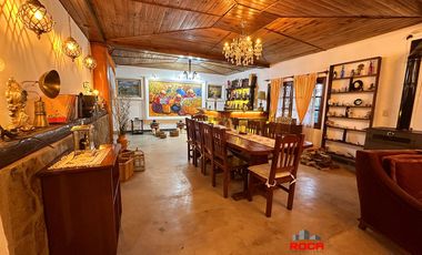 Casa en venta de 5 dormitorios c/ cochera en Otros Barrios
