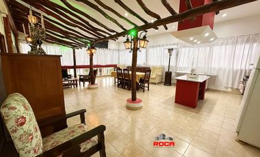 Casa en venta de 5 dormitorios c/ cochera en Otros Barrios