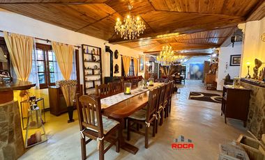 Casa en venta de 5 dormitorios c/ cochera en Otros Barrios