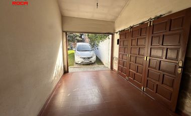 Casa en venta de 3 dormitorios c/ cochera en Los Perales