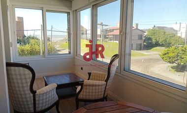 CODIGO 678 - CASA ALQUILER TEMPORARIO 4 DORMITORIOS CON PILETA - PINAMAR NORTE