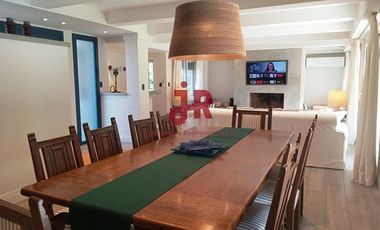 CODIGO 678 - CASA ALQUILER TEMPORARIO 4 DORMITORIOS CON PILETA - PINAMAR NORTE